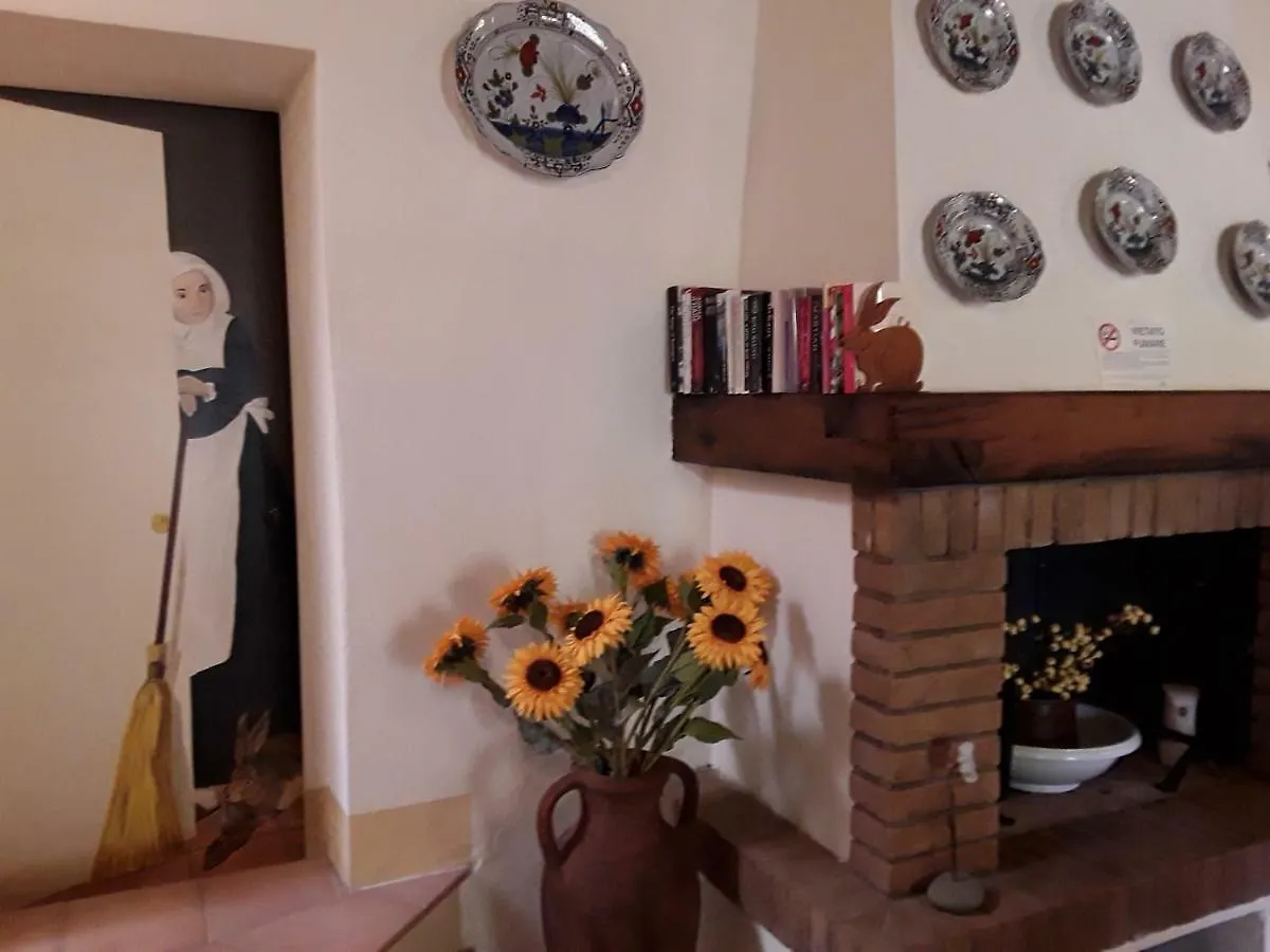 Tana De Lepri Aparthotel Colle Val D'Elsa 3*,